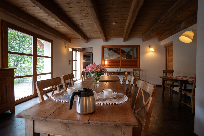 Le Jardin des Ecrins - Grand Gîte à louer - la salle à manger